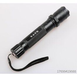 捍衛者2000型高壓電擊棍