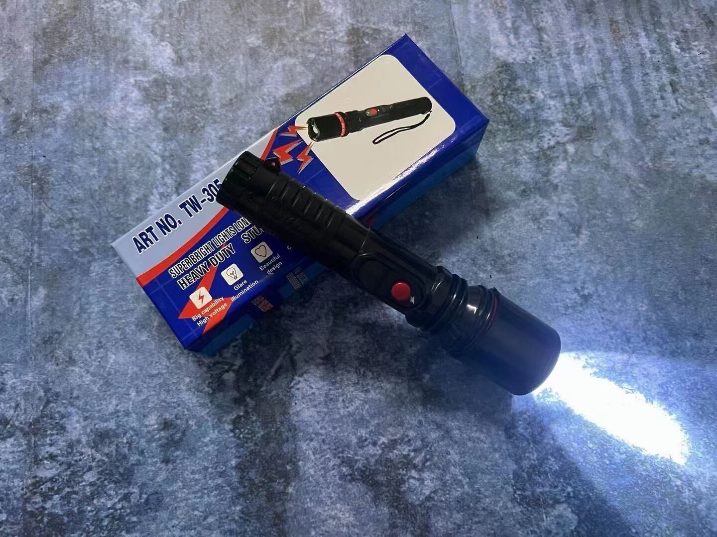 TW-305型防身電擊棒